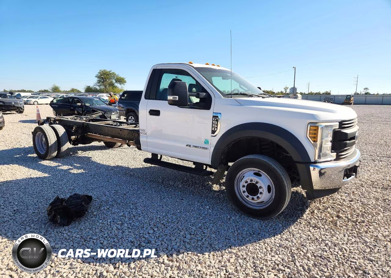 2019 Ford F550 Super Duty VIN:1FDUF5GT3KDA04497 - 4