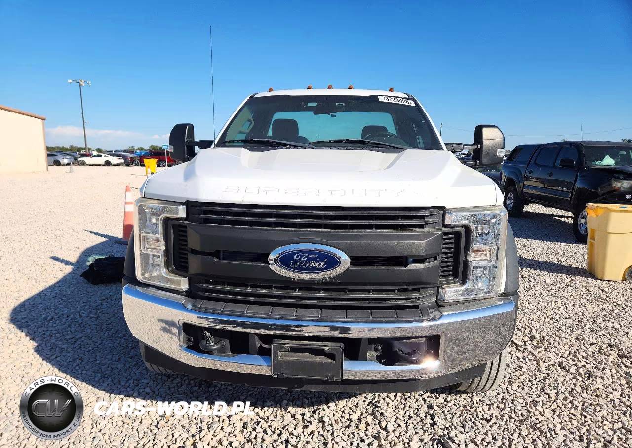 2019 Ford F550 Super Duty VIN:1FDUF5GT3KDA04497 - 5