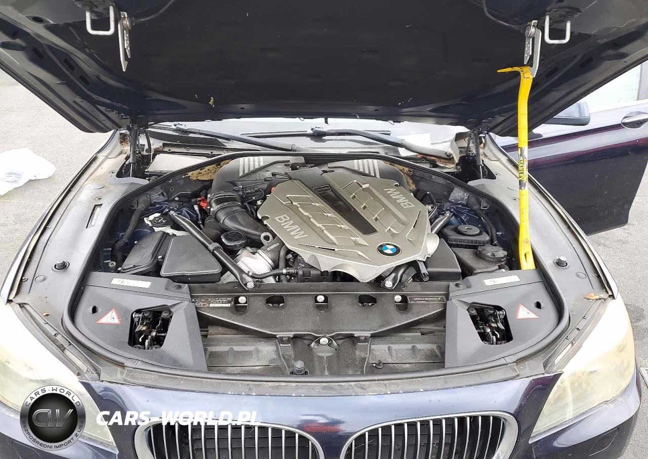 2009 BMW 750 Li VIN:WBAKB83559CY58310 - 11