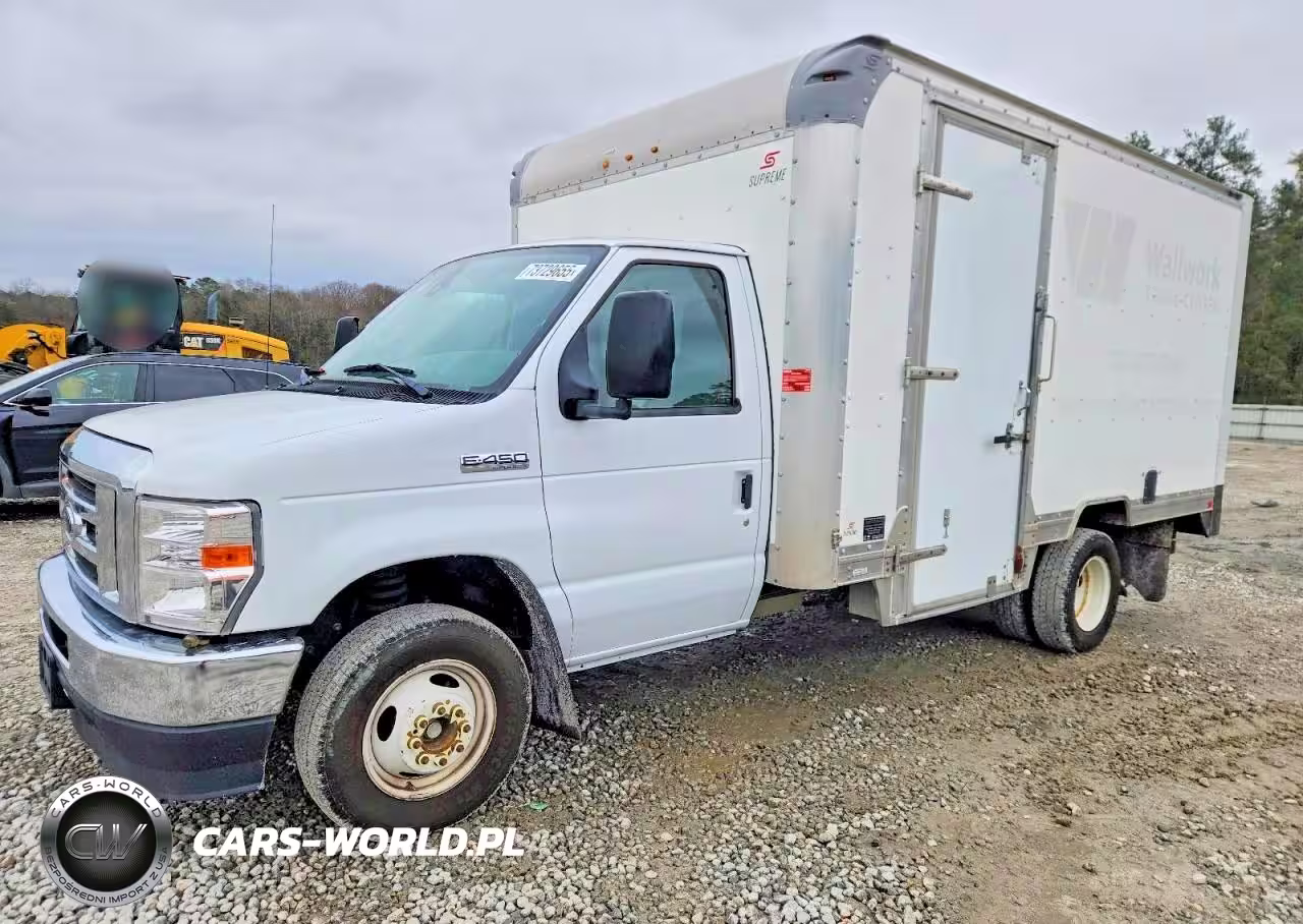 2021 Ford E350 Box Truck
