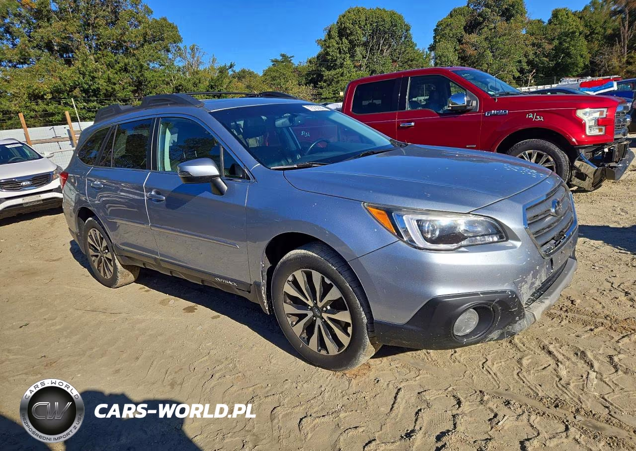 2015 Subaru Outback 2.5I Limited VIN:4S4BSALC1F3313981 - 4