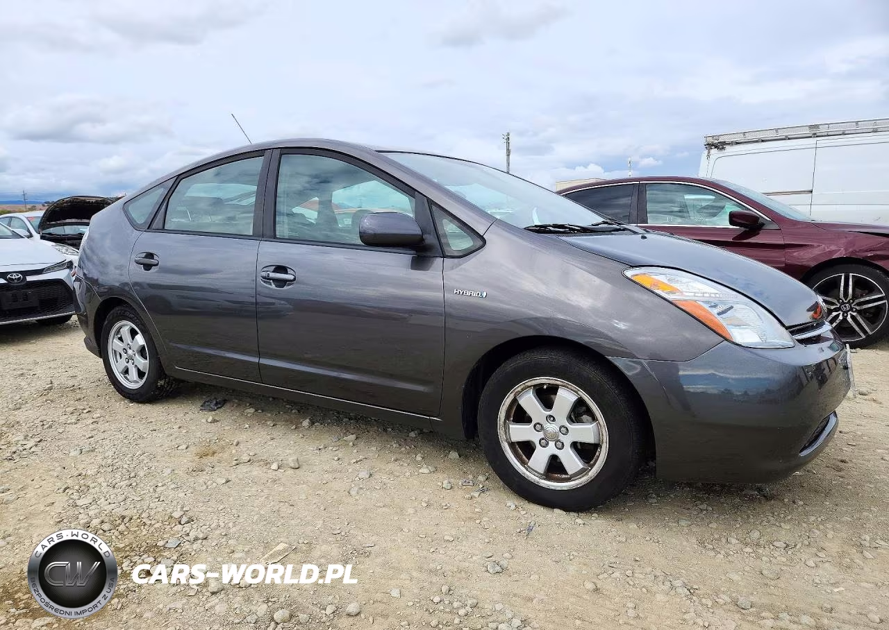 2008 Toyota Prius Base VIN:JTDKB20U583304999 - 4