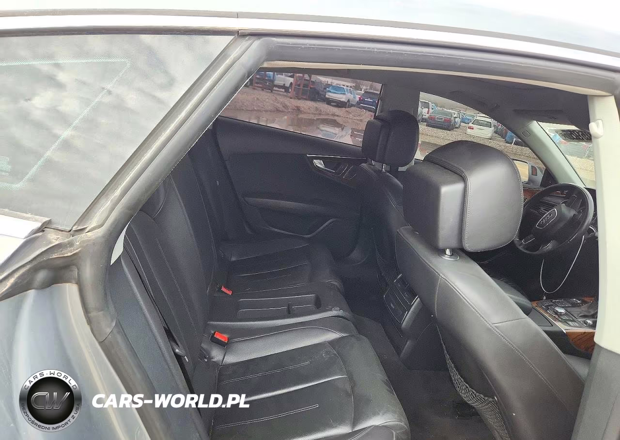 2012 Audi A7 Prestige VIN:WAUSGAFC6CN001590 - 10