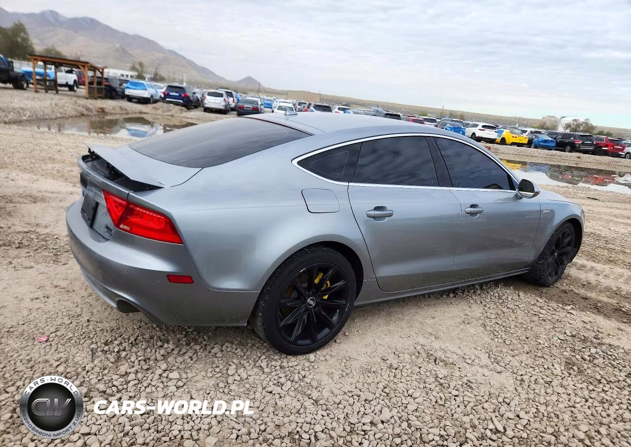 2012 Audi A7 Prestige VIN:WAUSGAFC6CN001590 - 3