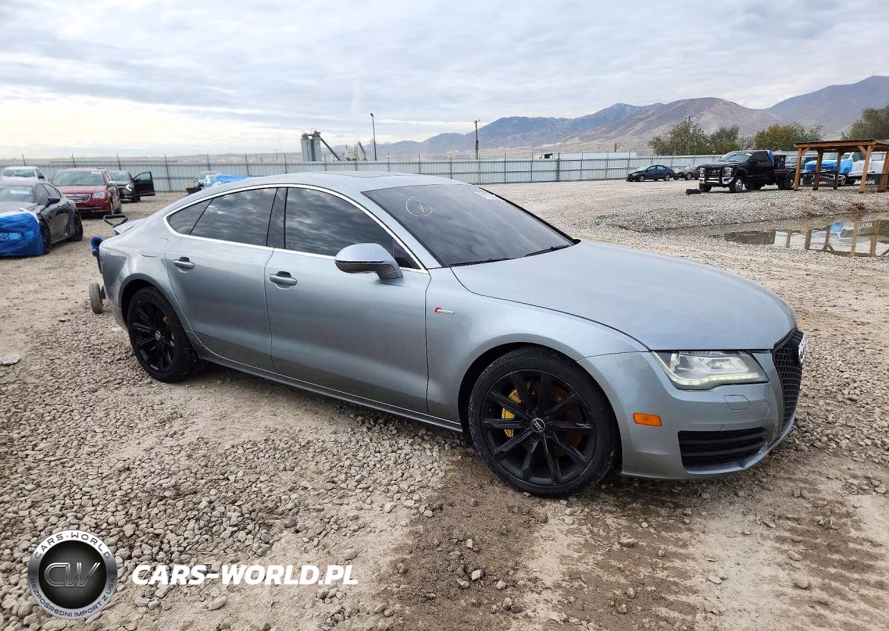 2012 Audi A7 Prestige VIN:WAUSGAFC6CN001590 - 4