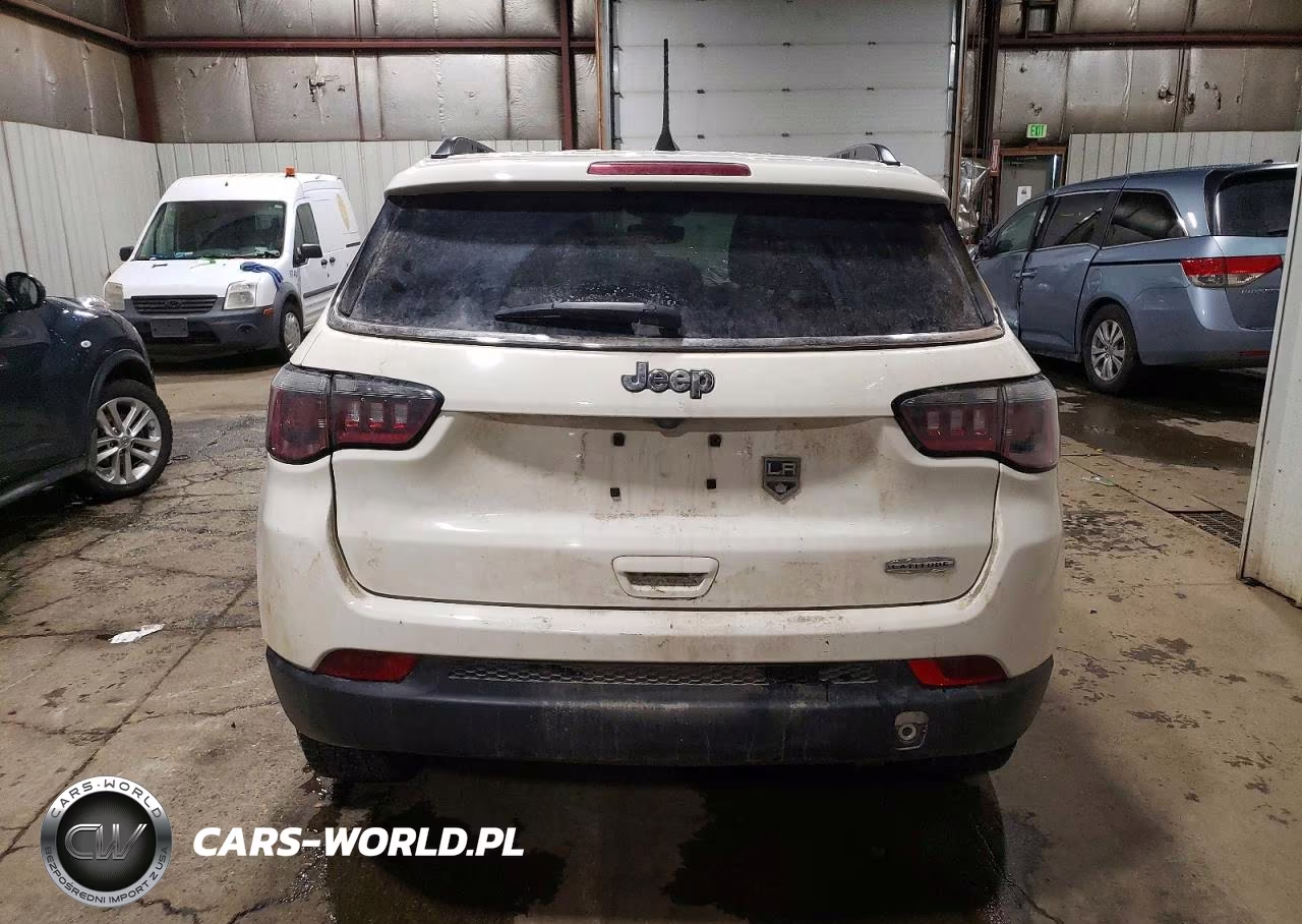 2018 Jeep Compass Latitude VIN:3C4NJCBB1JT503401 - 6