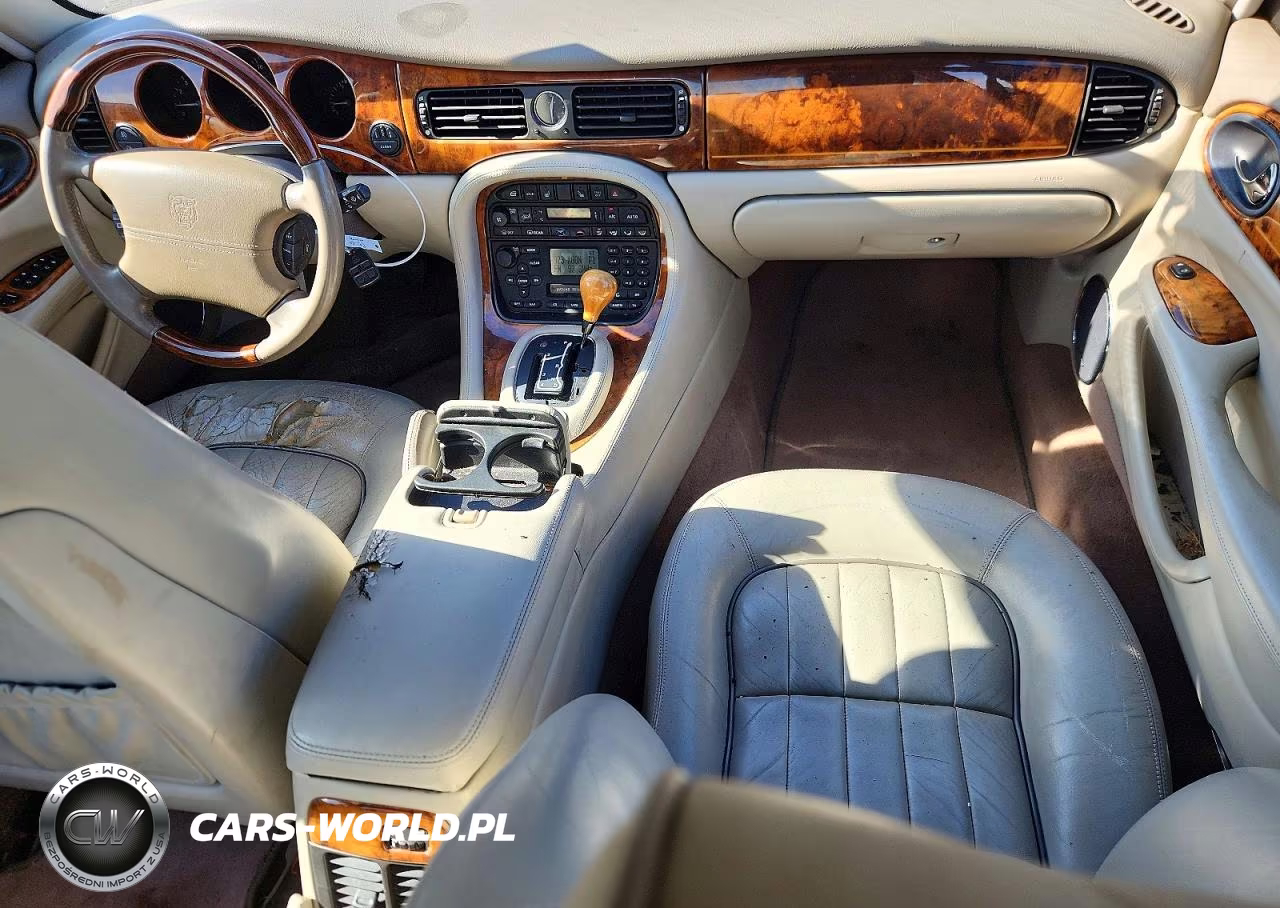 2003 Jaguar Xj8 VIN:SAJDA14C03LF58866 - 8