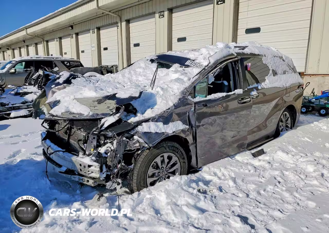 2021 Toyota Sienna Xle