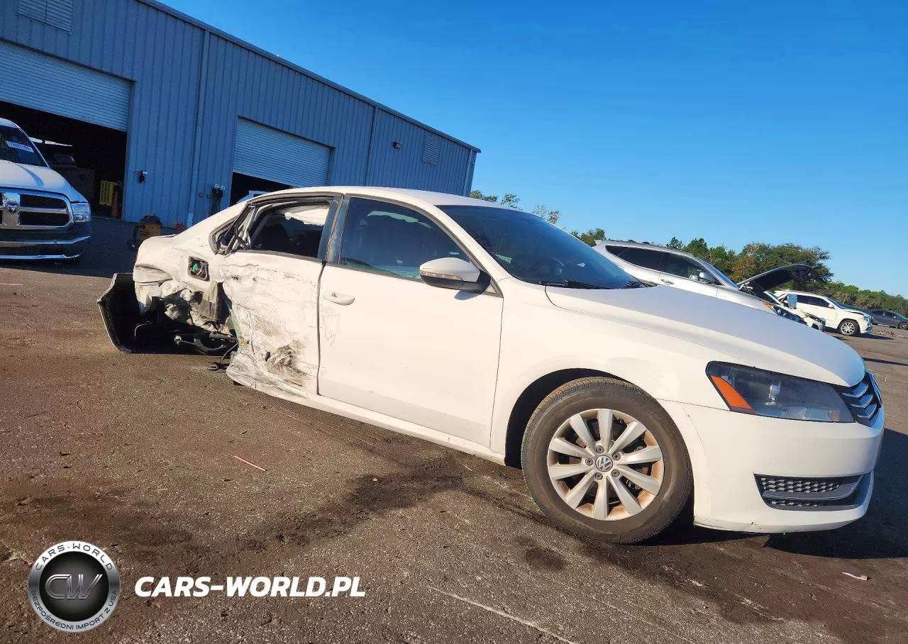 2012 Volkswagen Passat S VIN:1VWAH7A32CC067665 - 4