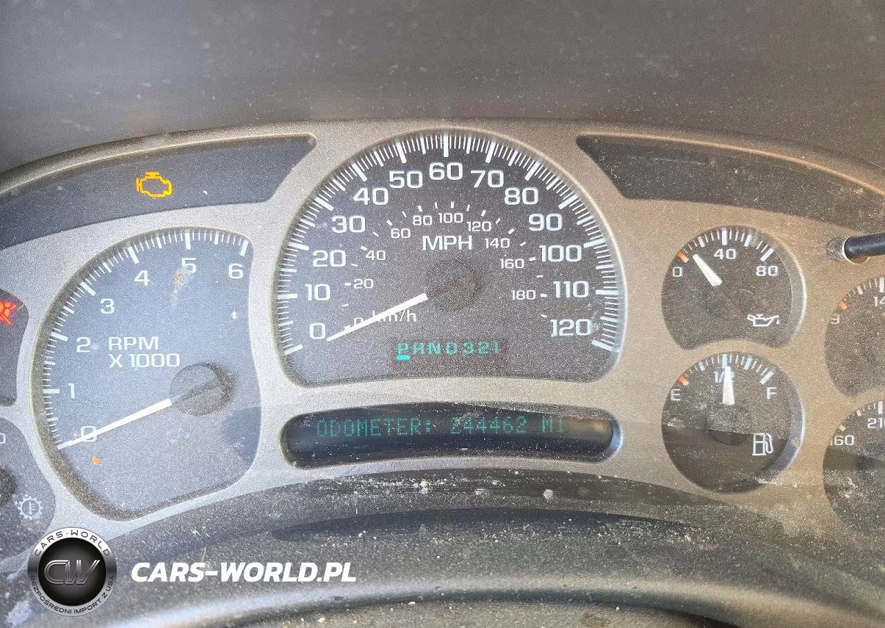 2005 GMC Yukon Denali VIN:1GKEK63U65J153389 - 9