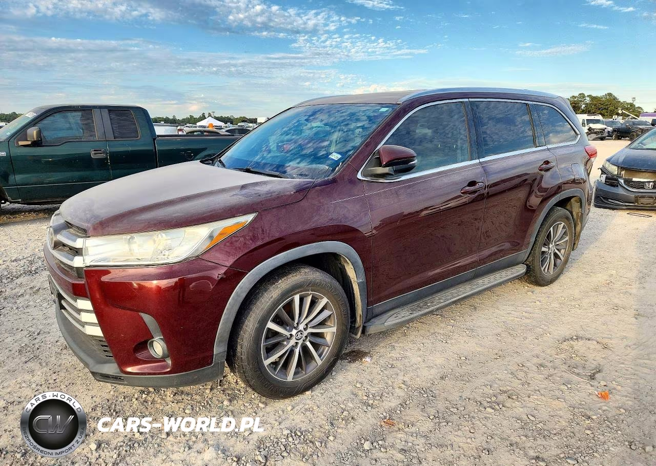 2019 Toyota Highlander Xle VIN:5TDKZRFH7KS332470 - 1