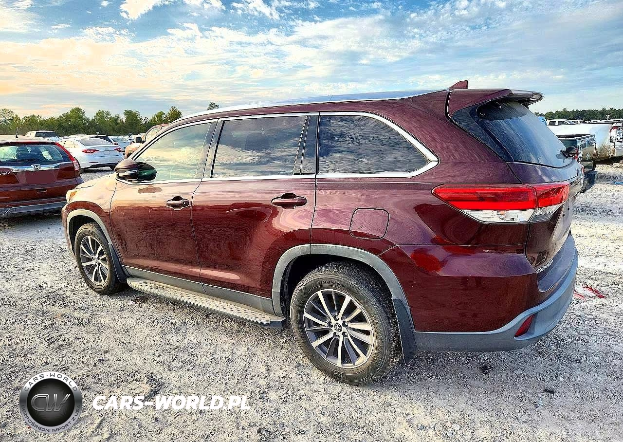 2019 Toyota Highlander Xle VIN:5TDKZRFH7KS332470 - 2