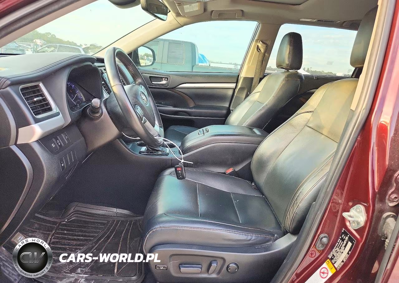 2019 Toyota Highlander Xle VIN:5TDKZRFH7KS332470 - 7