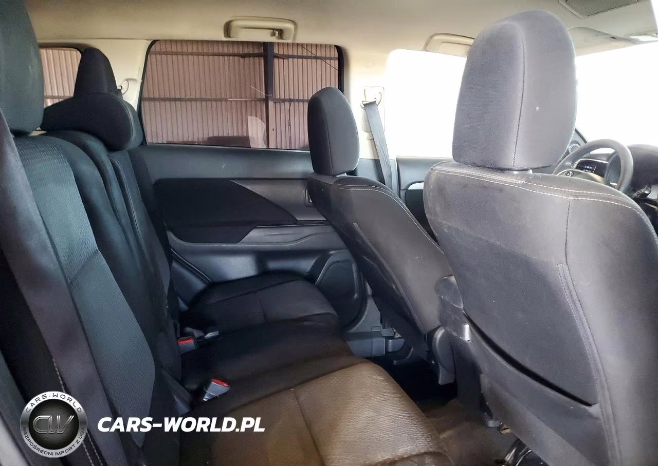 2018 Mitsubishi Outlander Es VIN:JA4AD2A35JJ004838 - 11