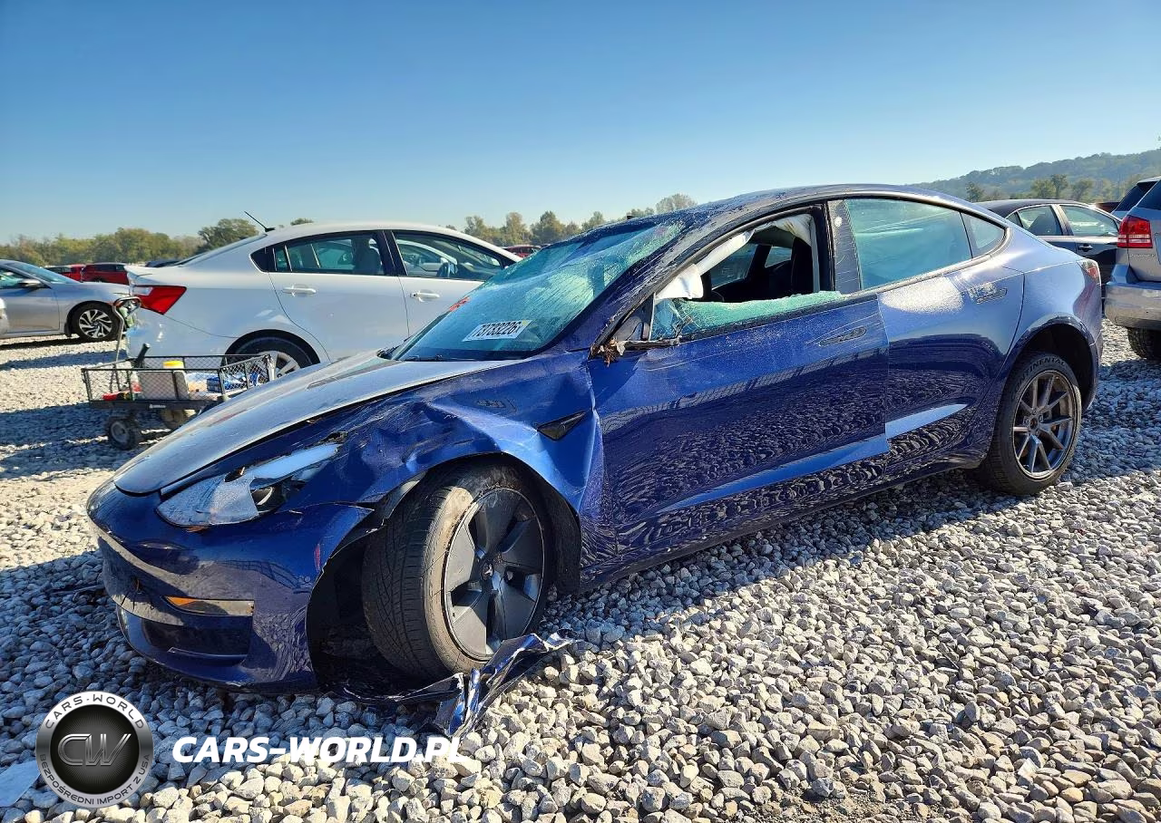2022 Tesla Model 3 – zdjęcie 1 z 12