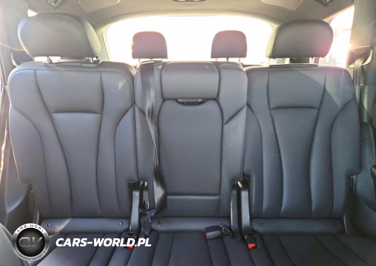 2021 Audi Q7 Prestige VIN:WA1VXAF76MD037235 - 10
