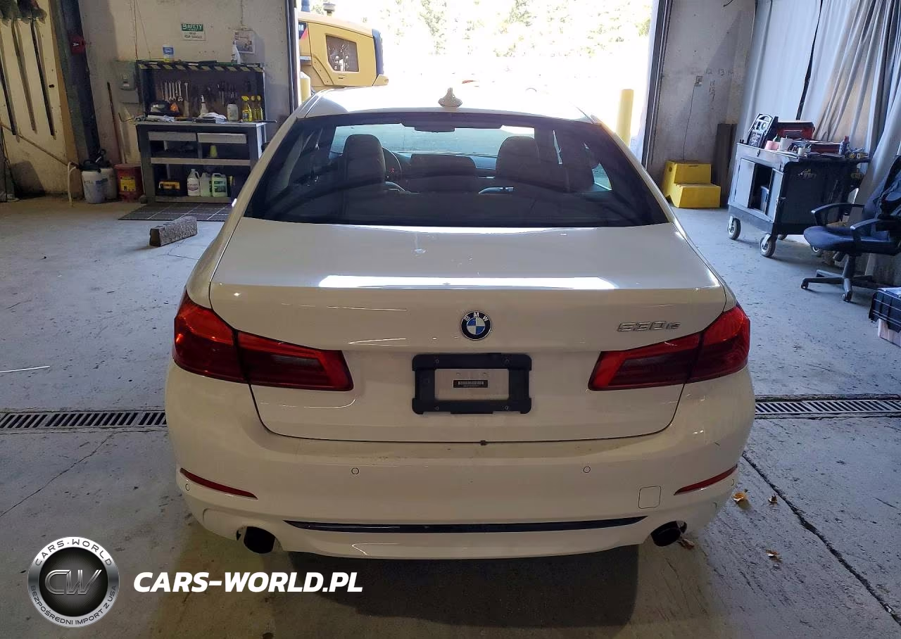 2019 BMW 530Xe VIN:WBAJB1C52KB375324 - 6