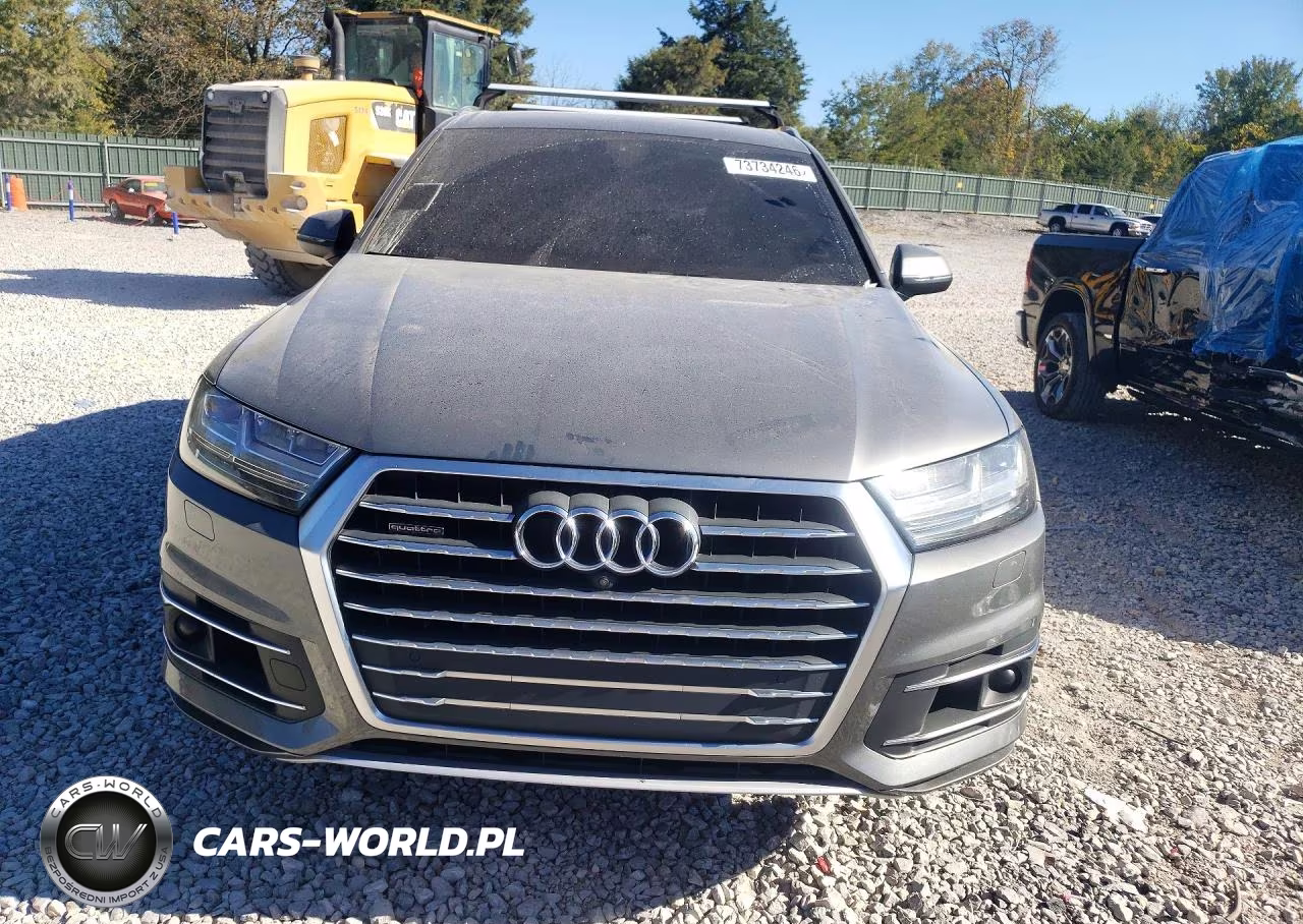2017 Audi Q7 Premium Plus VIN:WA1LAAF72HD025436 - 5