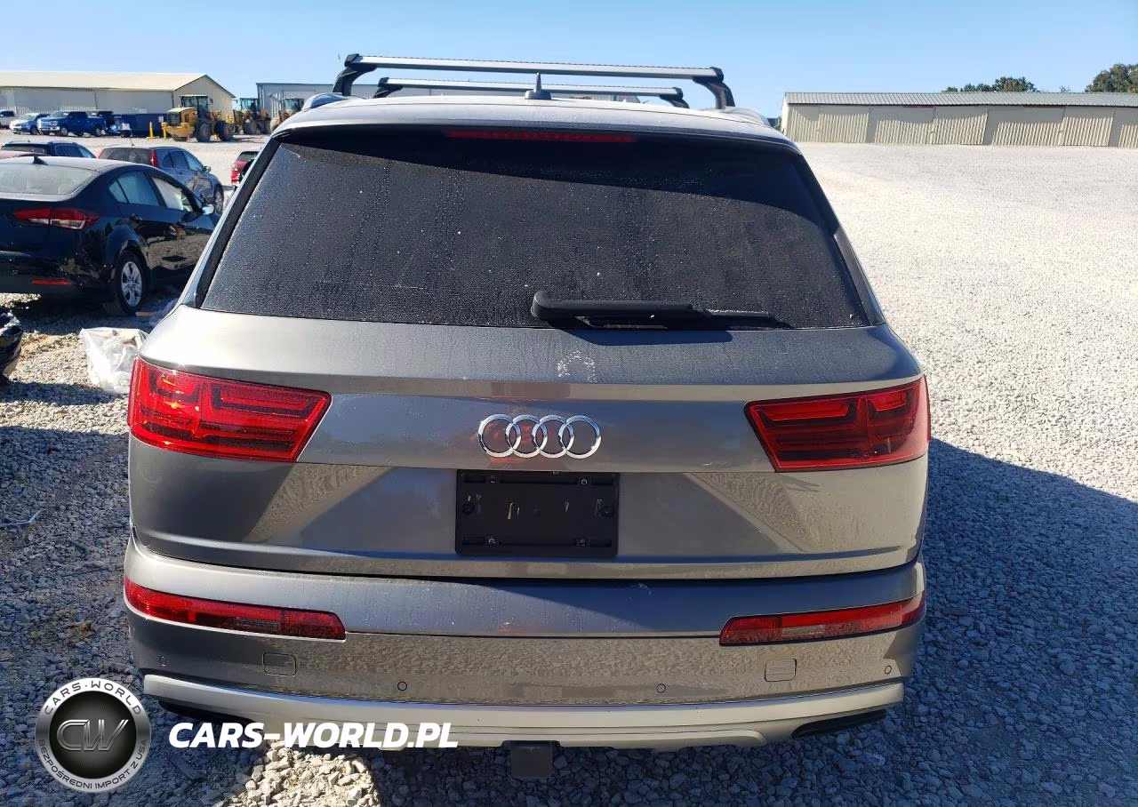 2017 Audi Q7 Premium Plus VIN:WA1LAAF72HD025436 - 6