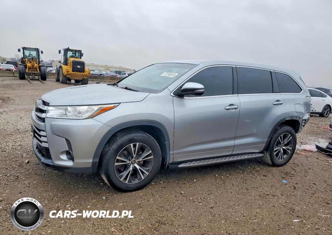 2017 Toyota Highlander Le