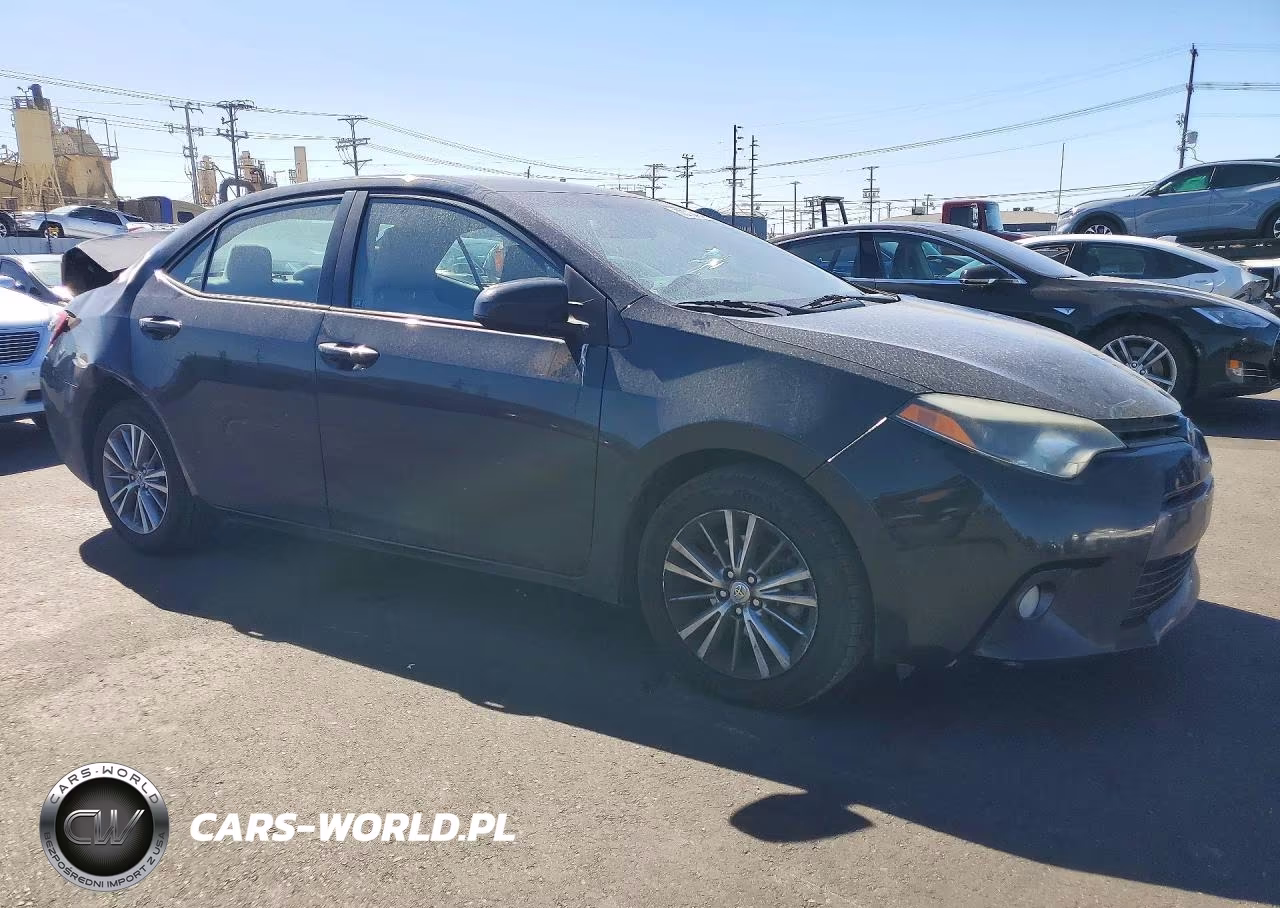 2015 Toyota Corolla Le Plus VIN:5YFBURHE9FP226652 - 4