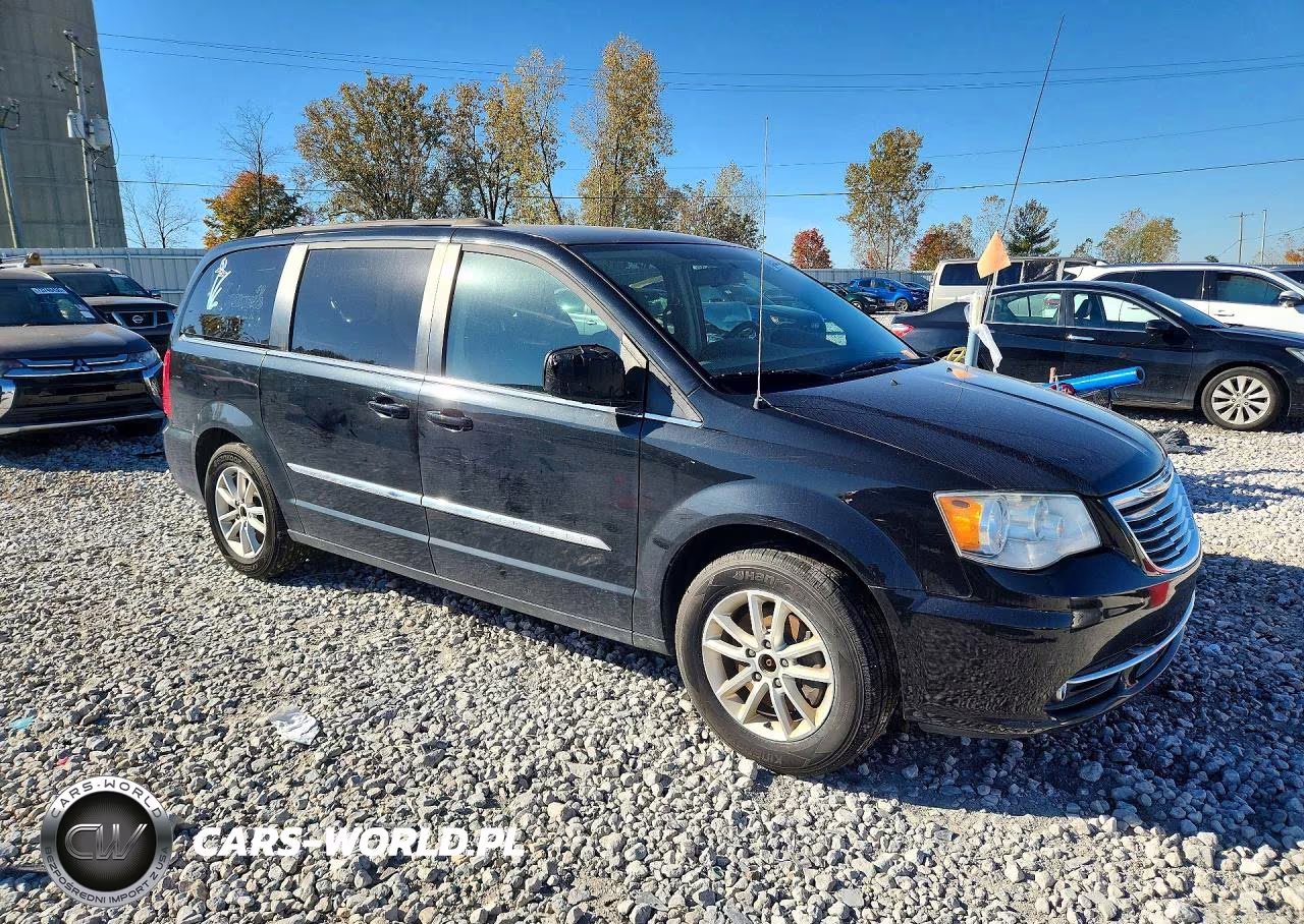 2016 Chrysler Town & Country Touring VIN:2C4RC1BG7GR271331 - 4