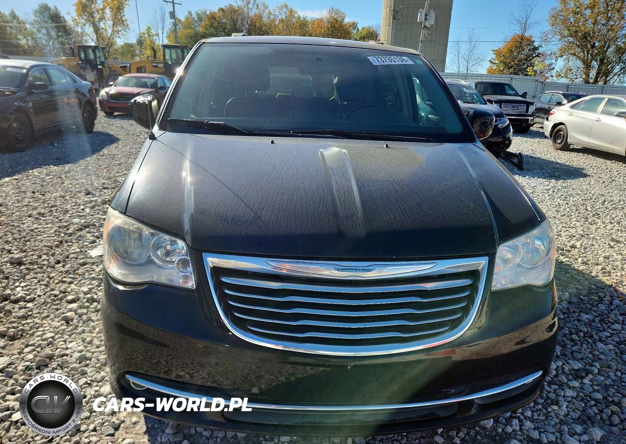 2016 Chrysler Town & Country Touring VIN:2C4RC1BG7GR271331 - 5
