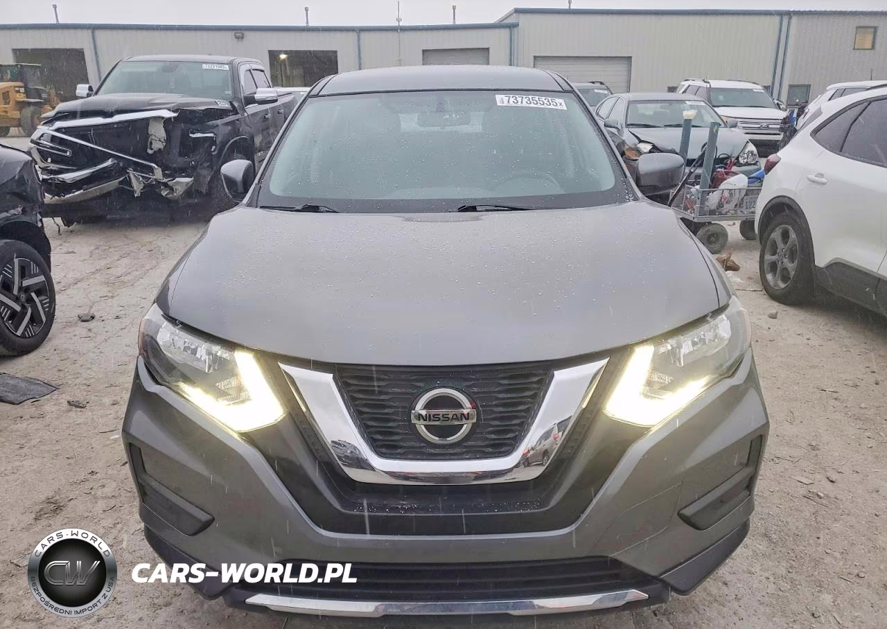 2018 Nissan Rogue S VIN:JN8AT2MV2JW303913 - 5