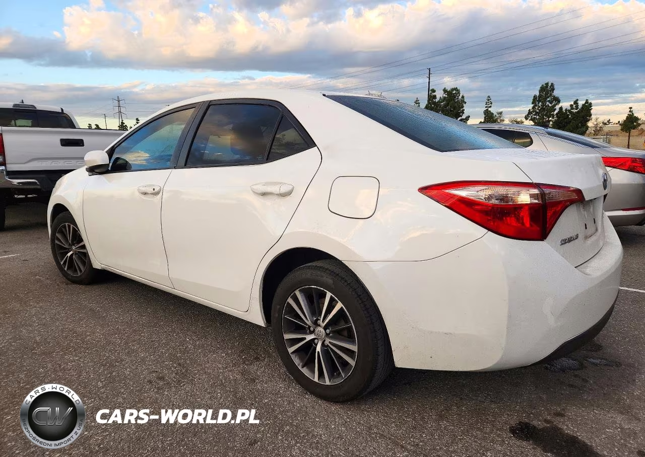 2017 Toyota Corolla L VIN:5YFBURHE8HP680510 - 2