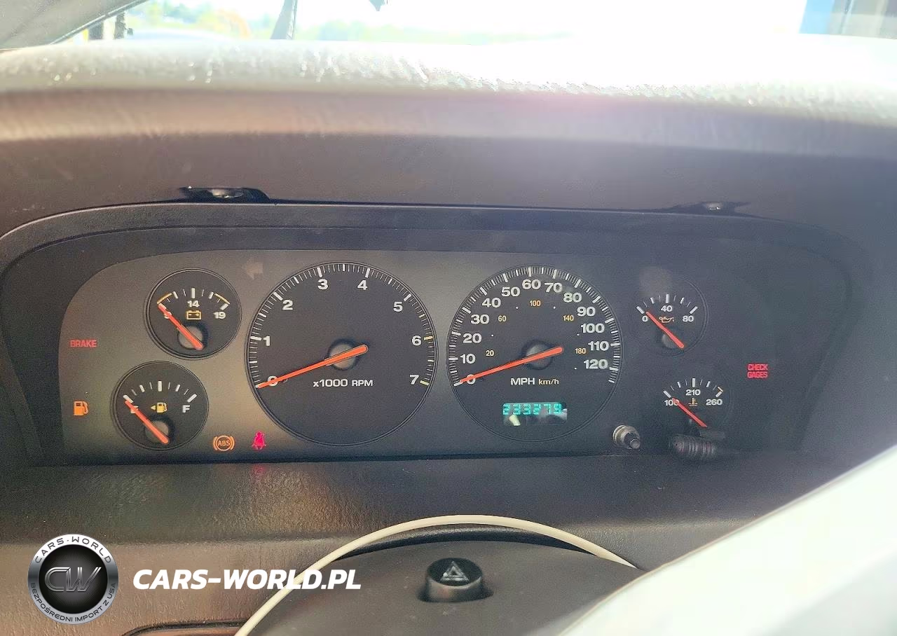 2000 Jeep Grand Cherokee Laredo VIN:1J4GW48S9YC239562 - 9