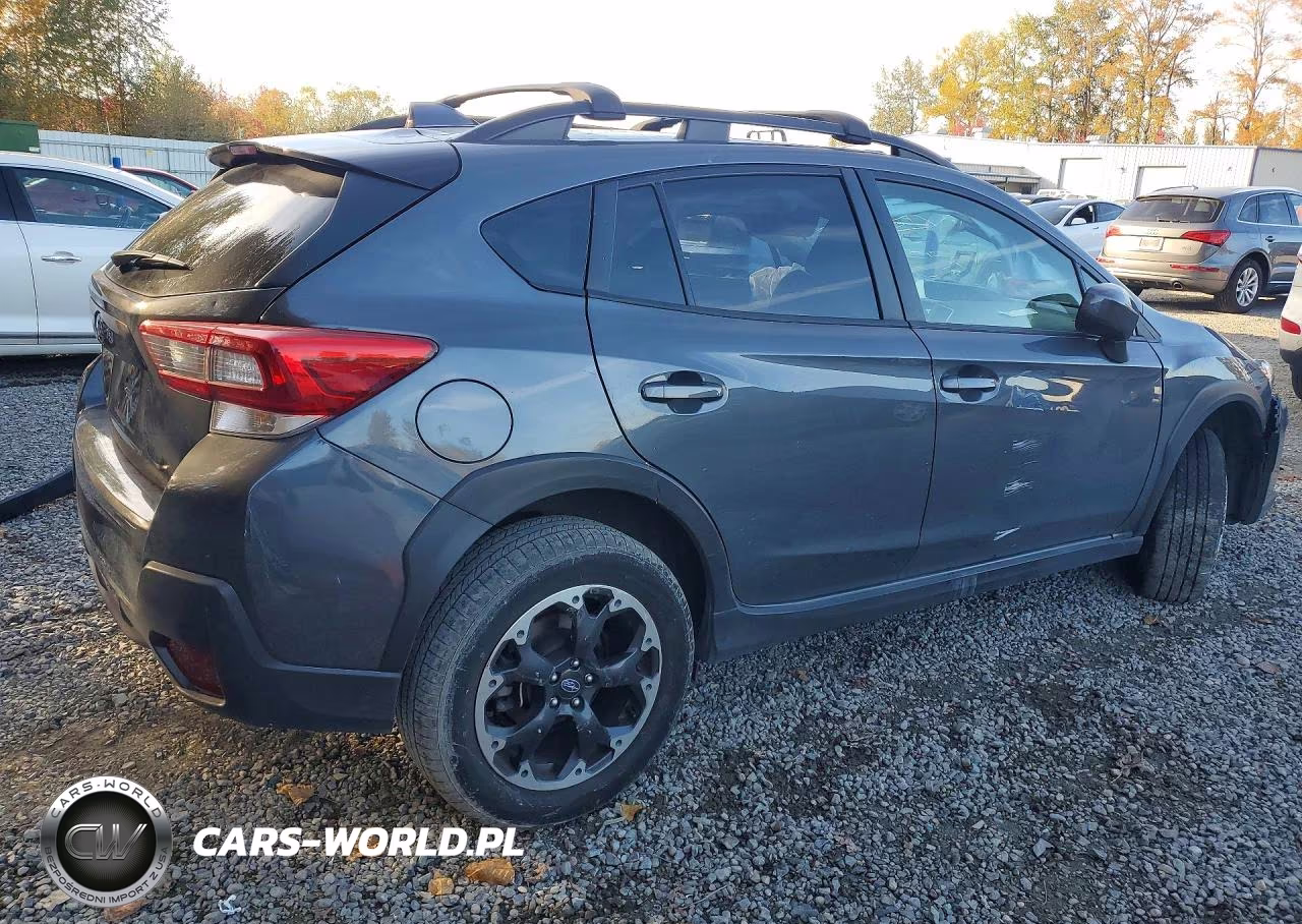 2022 Subaru Crosstrek Premium VIN:JF2GTAECXNH268563 - 3