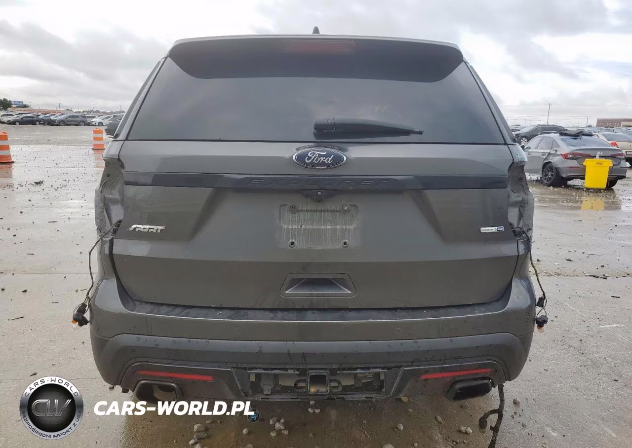 2016 Ford Explorer Sport VIN:1FM5K8GT3GGB11184 - 6