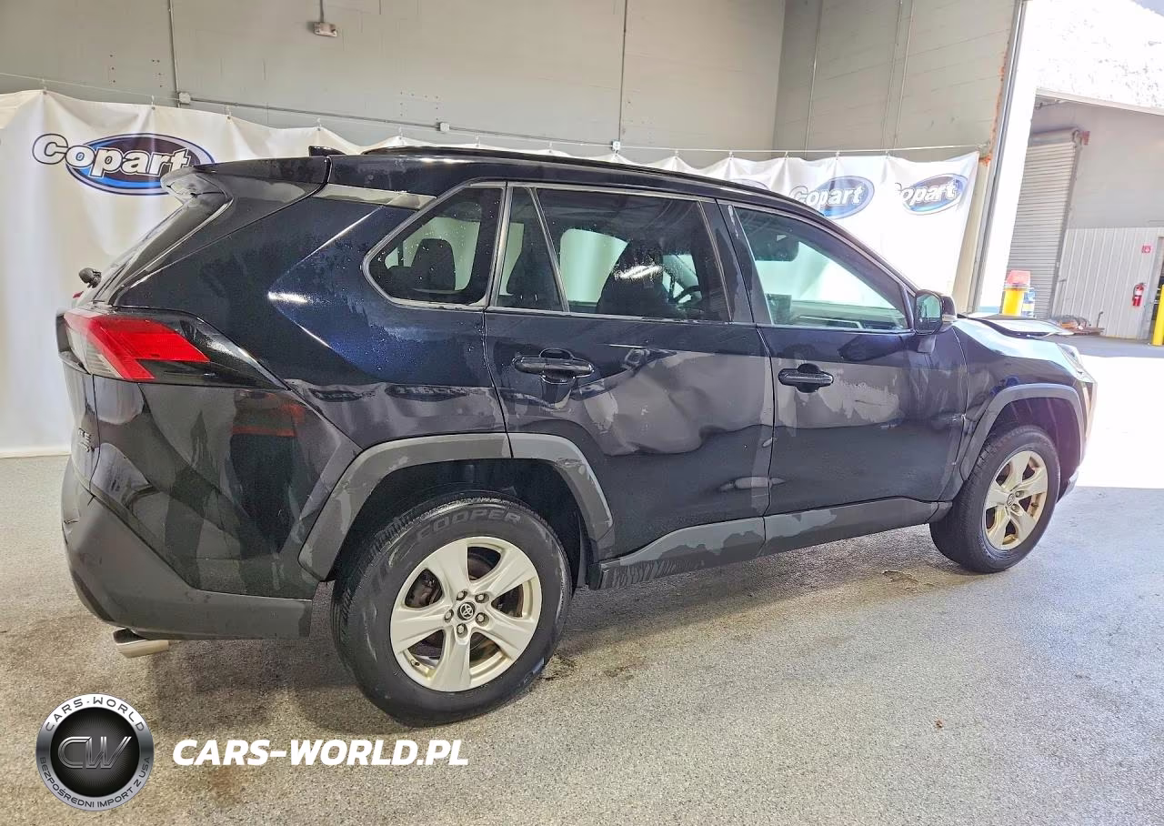 2019 Toyota Rav4 Xle VIN:2T3P1RFV6KW038219 - 3