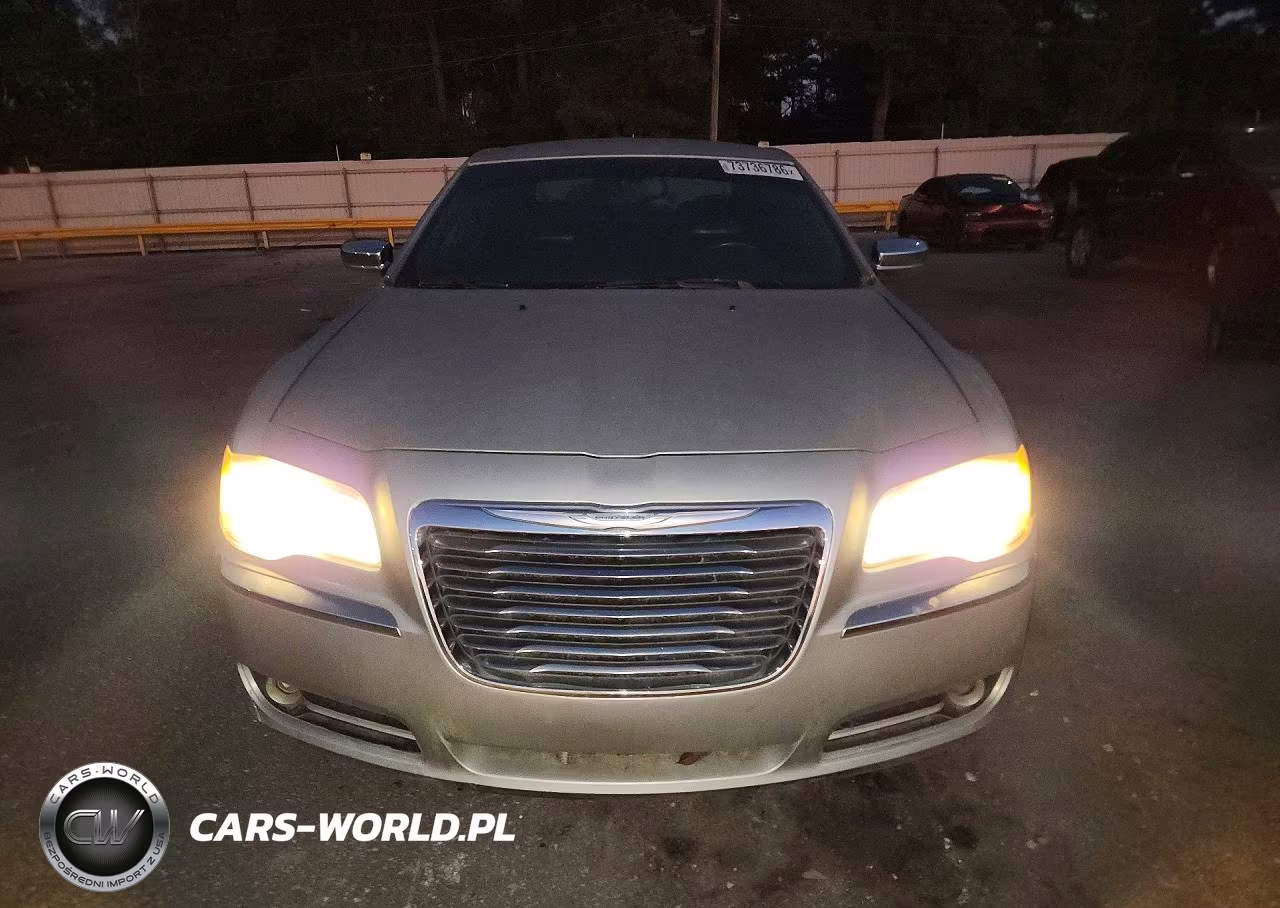 2012 Chrysler 300 Limited VIN:2C3CCACG0CH224263 - 5