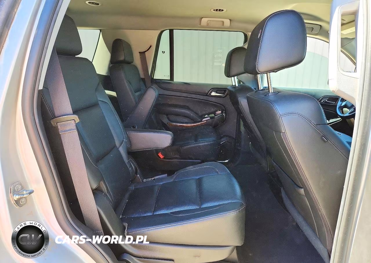 2019 Chevrolet Tahoe C1500 Premier VIN:1GNSCCKC7KR213252 - 11