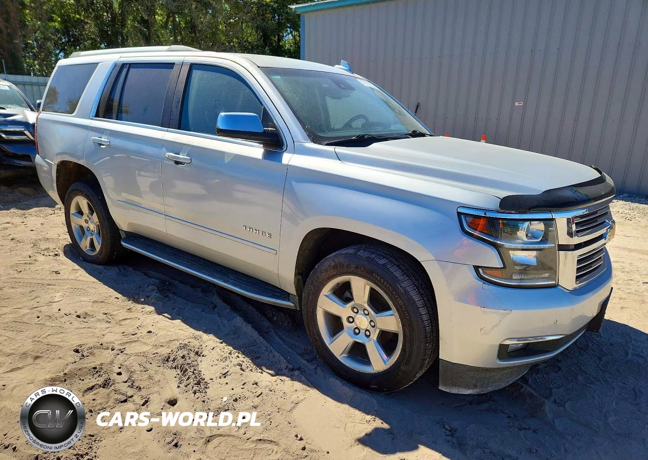 2019 Chevrolet Tahoe C1500 Premier VIN:1GNSCCKC7KR213252 - 4