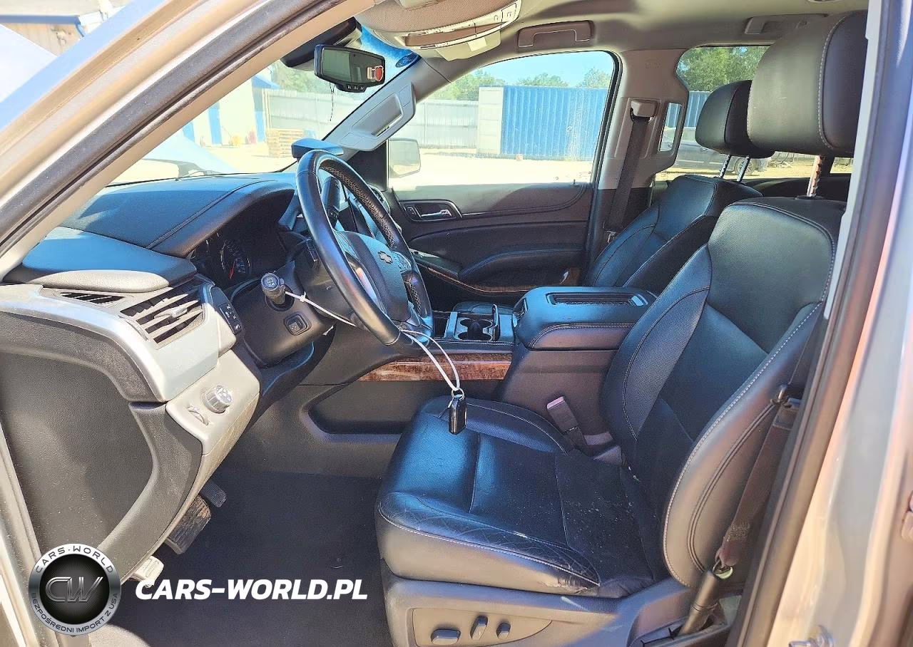 2019 Chevrolet Tahoe C1500 Premier VIN:1GNSCCKC7KR213252 - 7