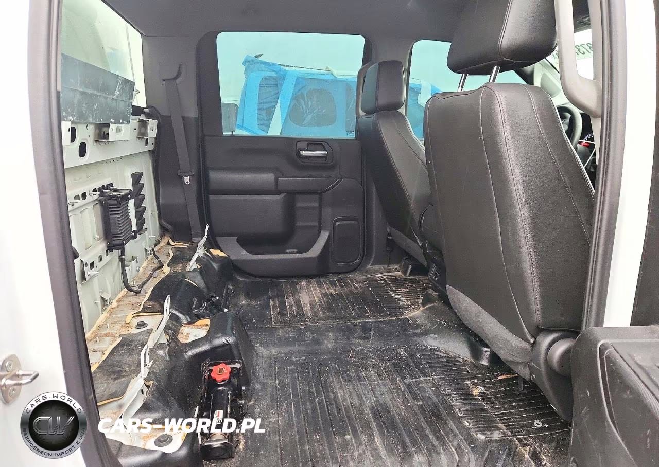 2023 Chevrolet Silverado K2500 Heavy Duty VIN:1GC4YLE75PF139114 - 10