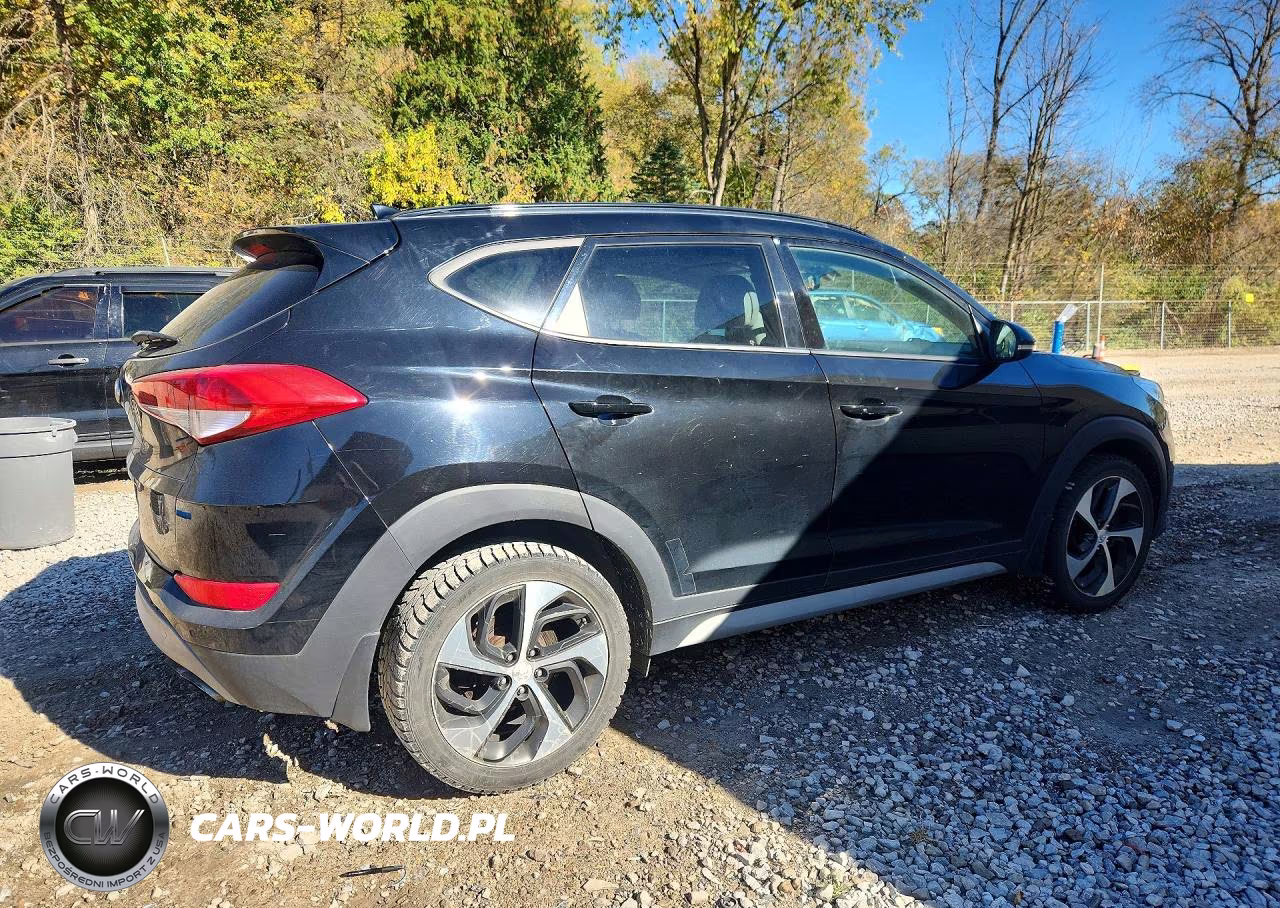 2018 Hyundai Tucson Value VIN:KM8J33A2XJU689614 - 3