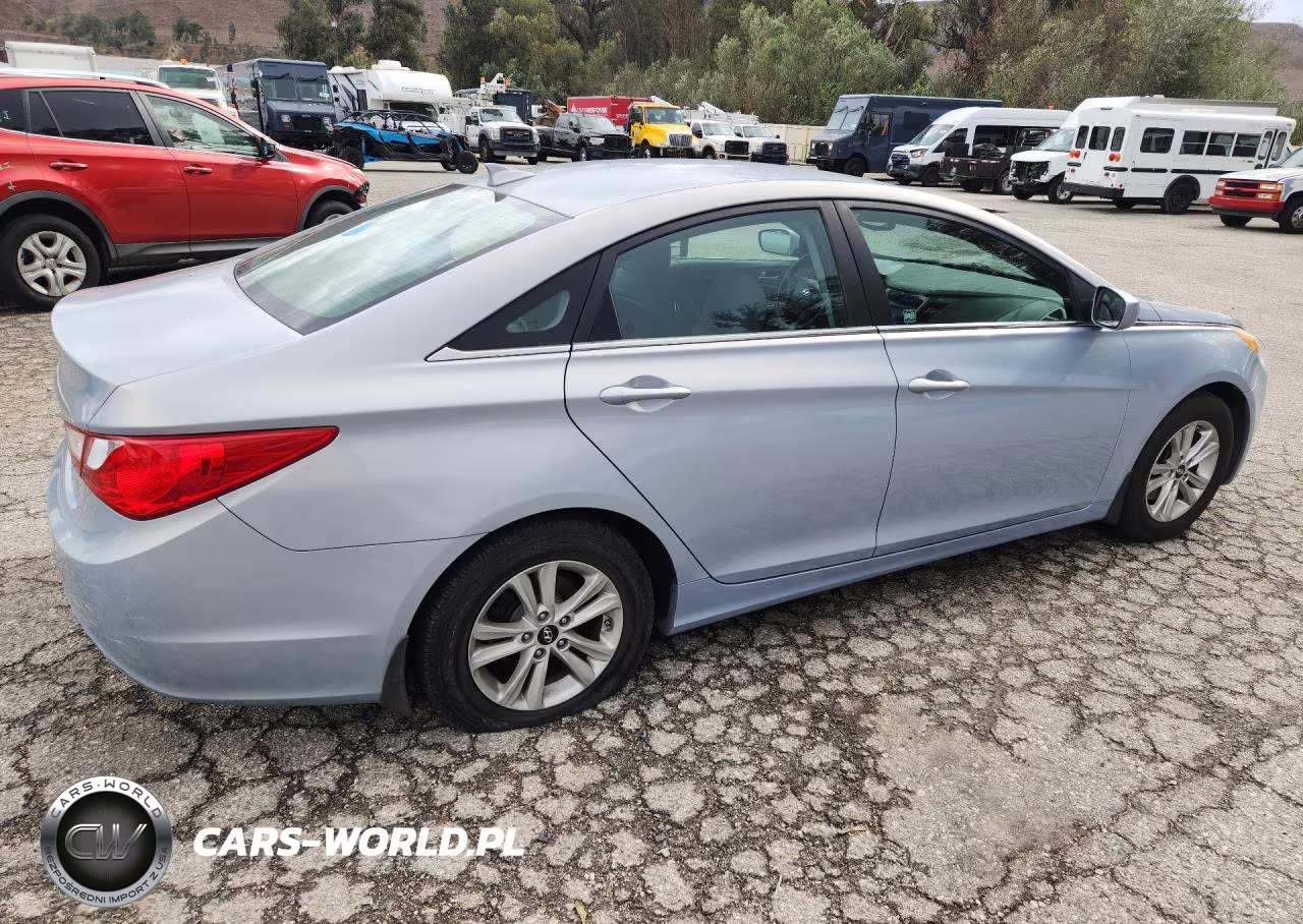 2013 Hyundai Sonata Gls VIN:5NPEB4AC6DH620974 - 3