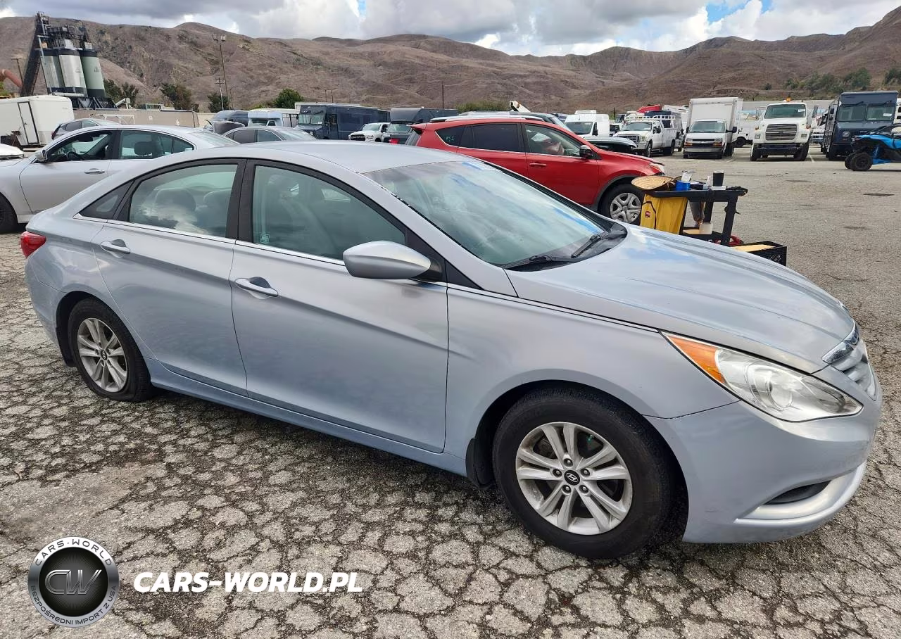 2013 Hyundai Sonata Gls VIN:5NPEB4AC6DH620974 - 4