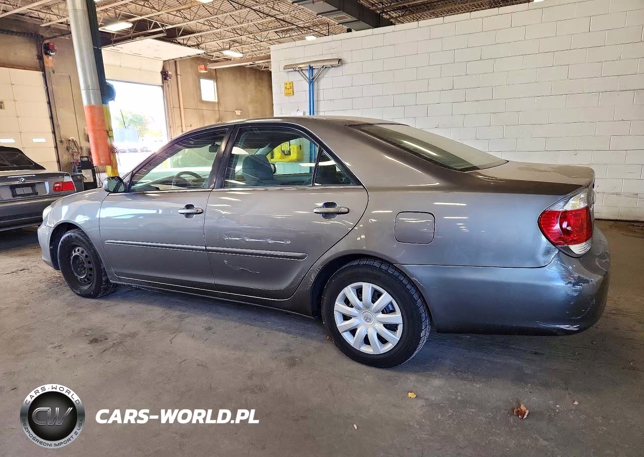 2005 Toyota Camry Le VIN:4T1BE32K95U613398 - 2