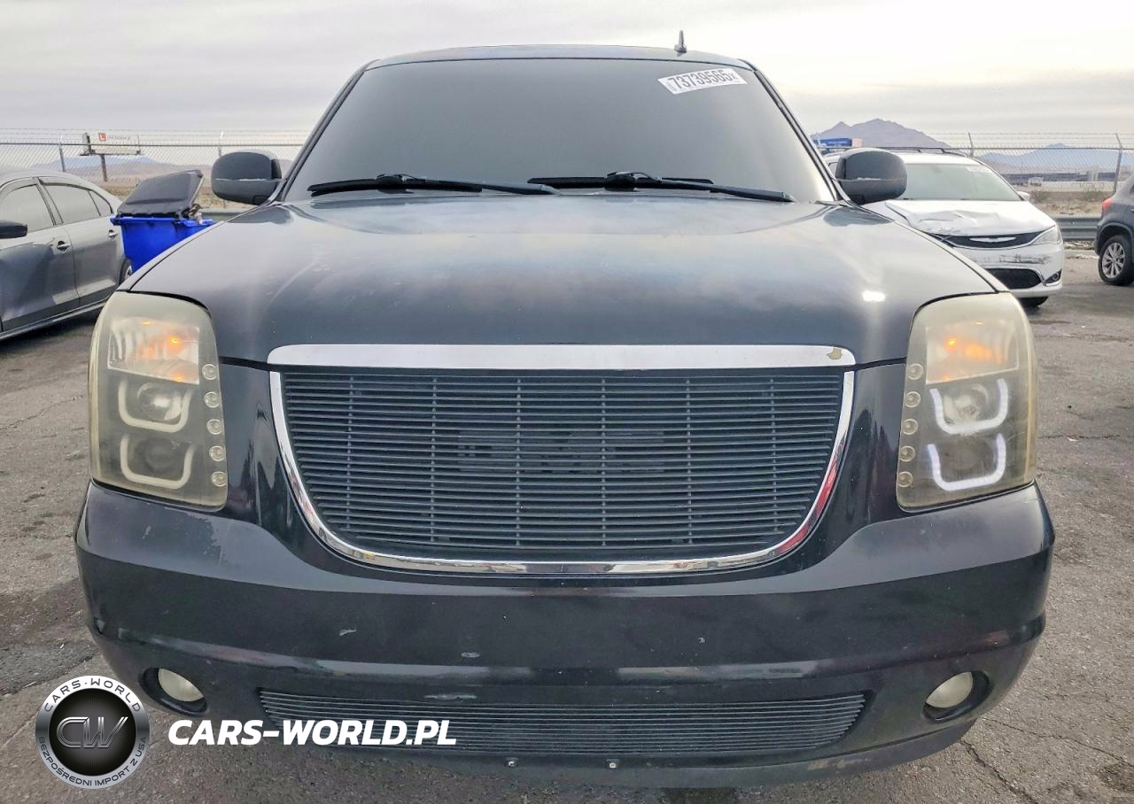 2011 GMC Yukon Denali VIN:1GKS2EEF3BR333356 - 5