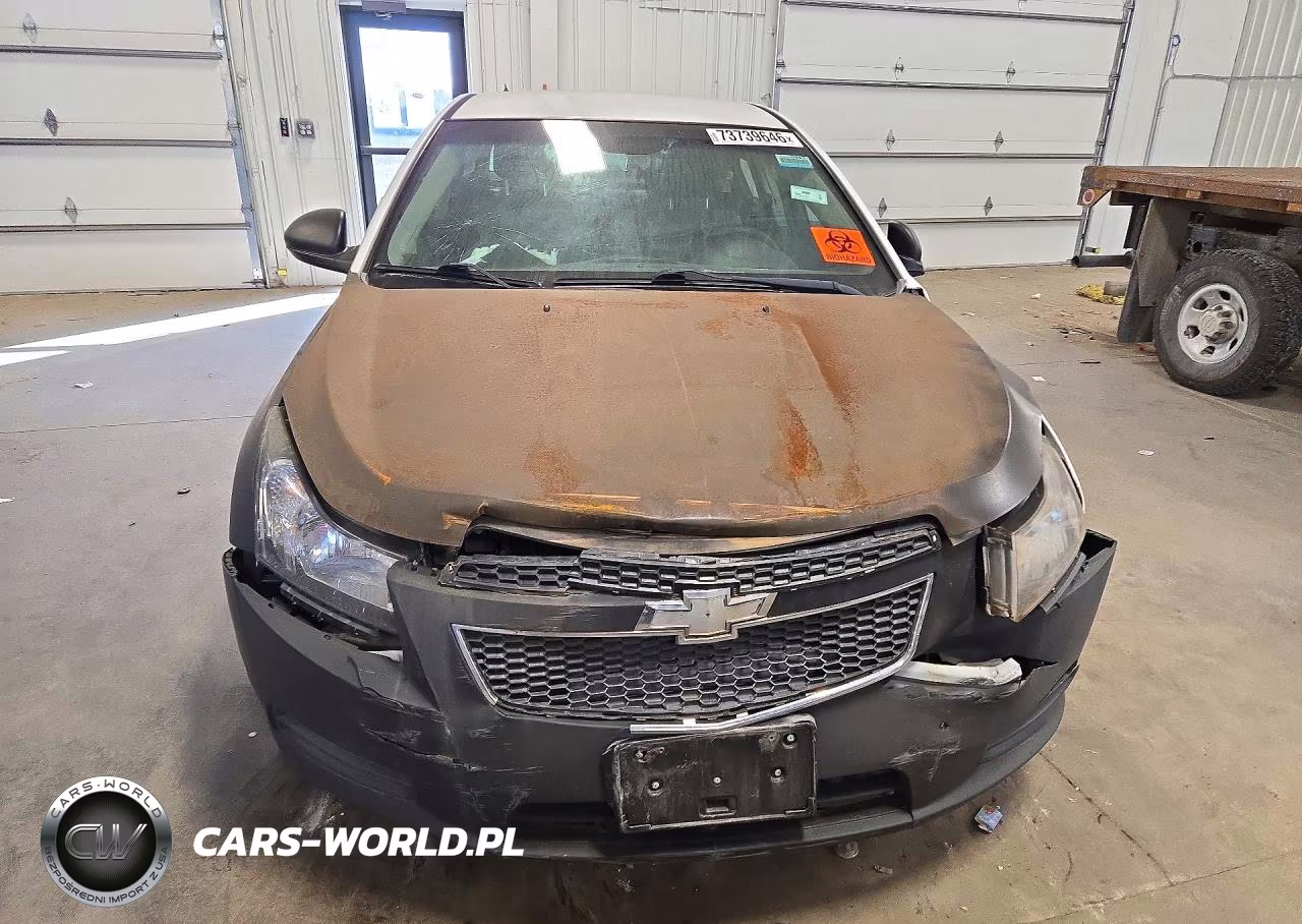 2013 Chevrolet Cruze Ls VIN:1G1PA5SG7D7120855 - 5