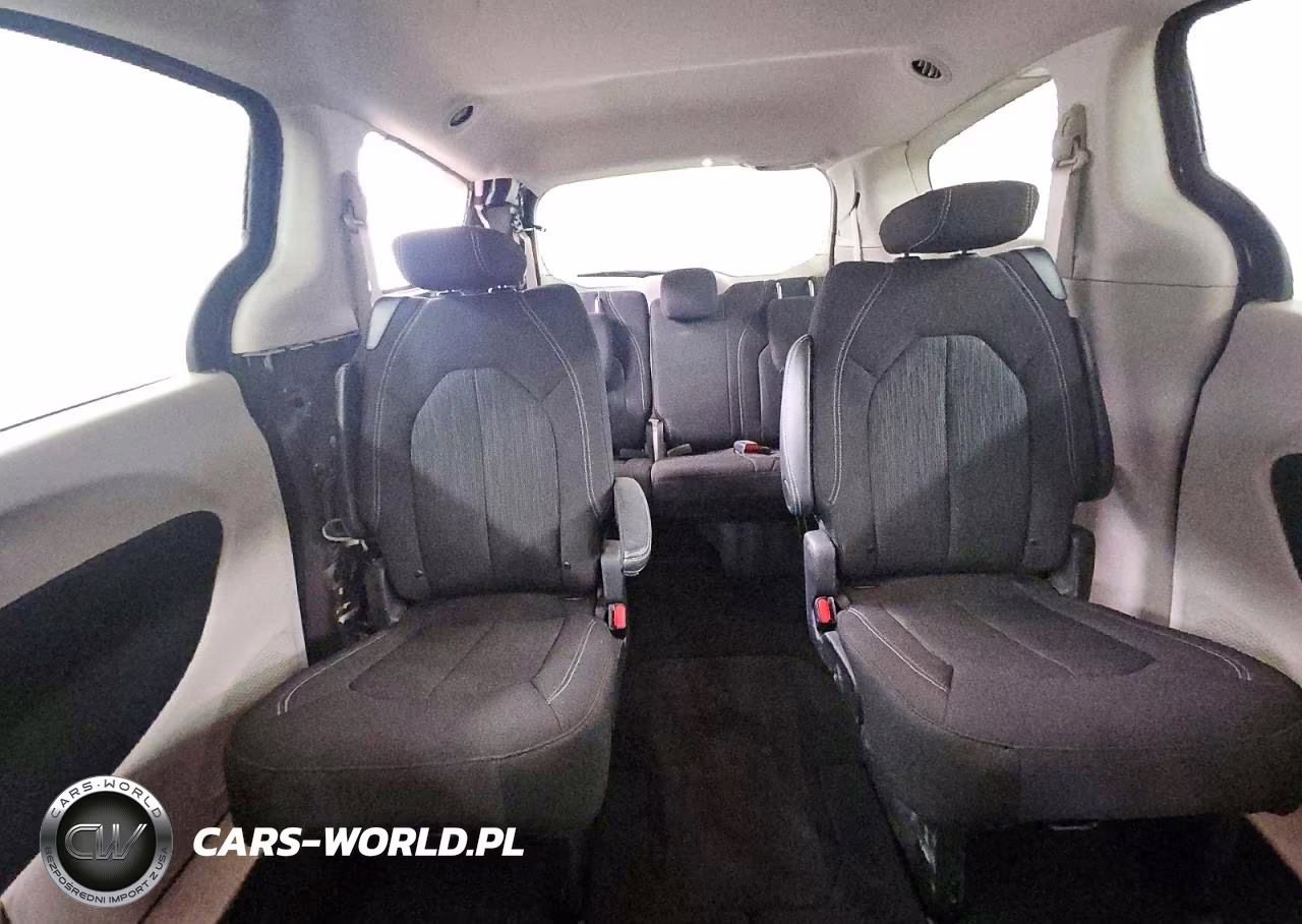 2024 Chrysler Voyager Lx VIN:2C4RC1CG7RR201863 - 10