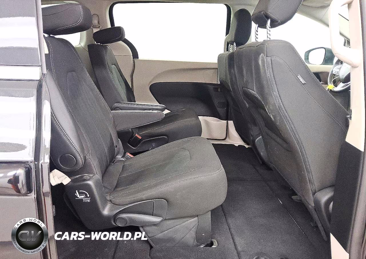2024 Chrysler Voyager Lx VIN:2C4RC1CG7RR201863 - 11