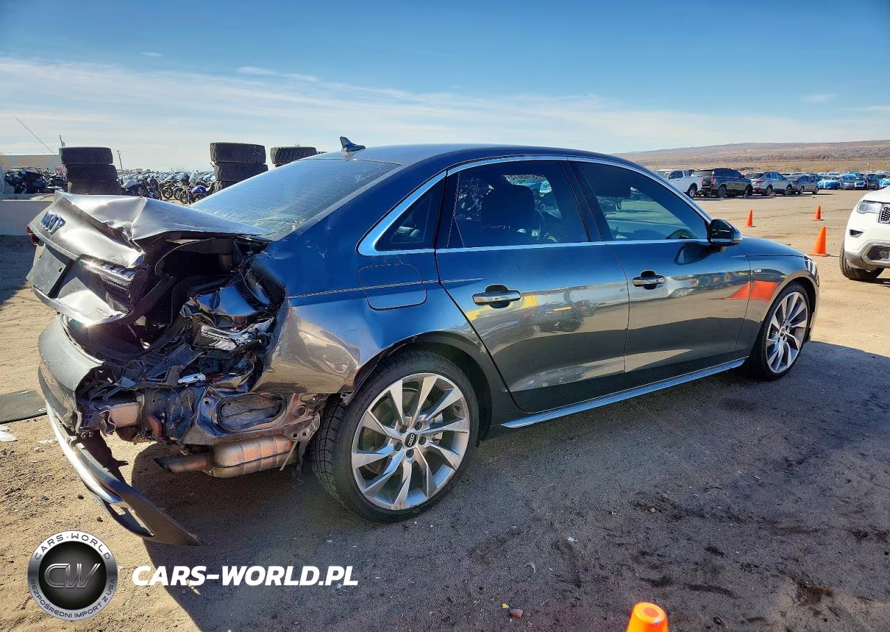 2020 Audi A4 Premium Plus VIN:WAUENAF44LA051620 - 3