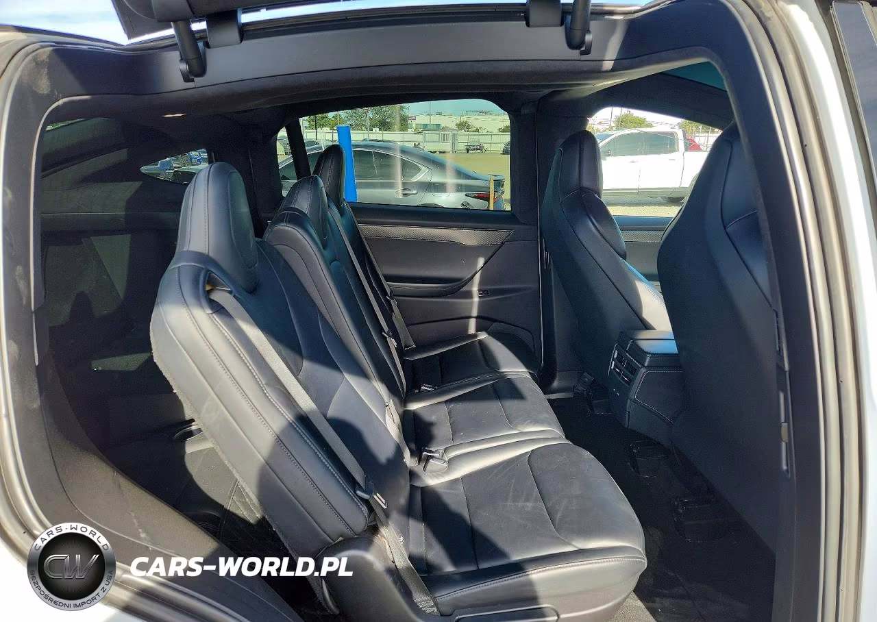 2019 Tesla Model X VIN:5YJXCAE46KF162369 - 11