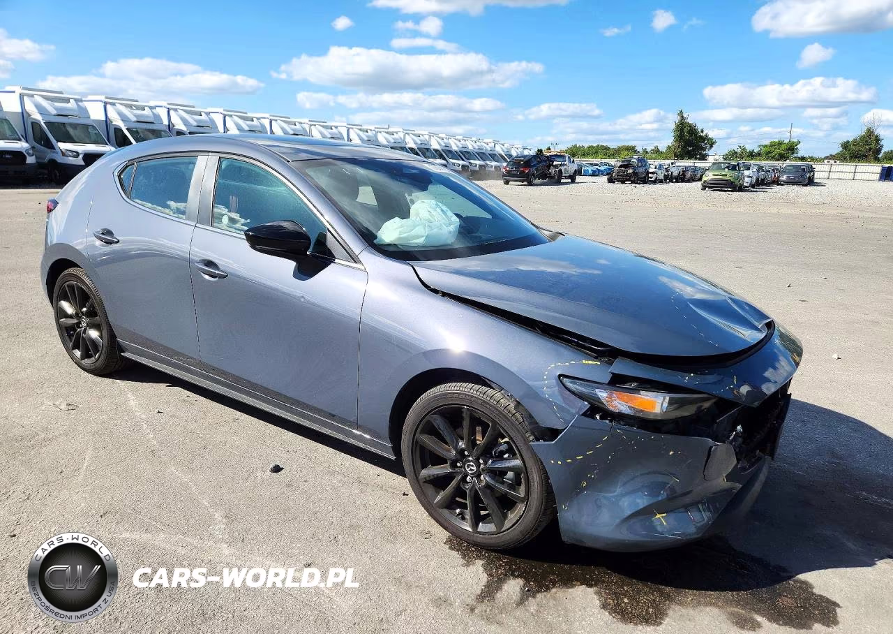 2026 Mazda 3 Preferred VIN:JM1BPBLL9T1869071 - 4