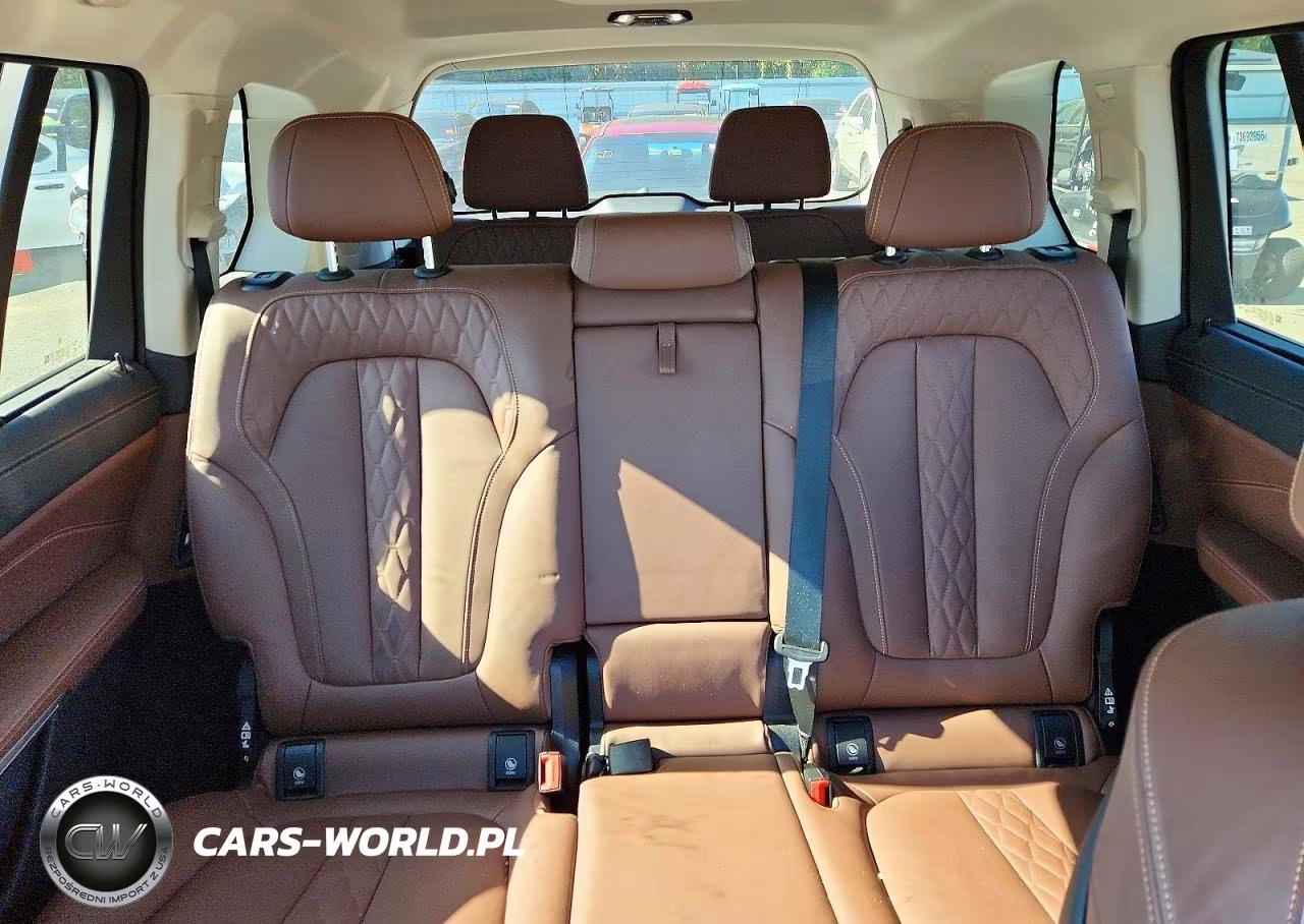 2024 BMW X7 xDrive40I VIN:5UX23EM02R9U47847 - 10